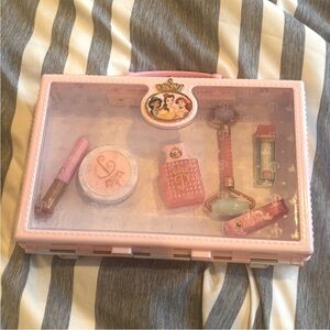 Disney Princess Beauty Kit in Pink and Gold